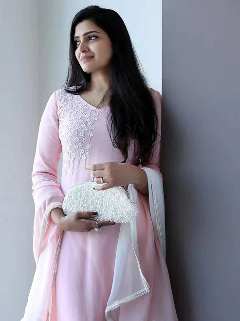 Women's Elegant Clothing's