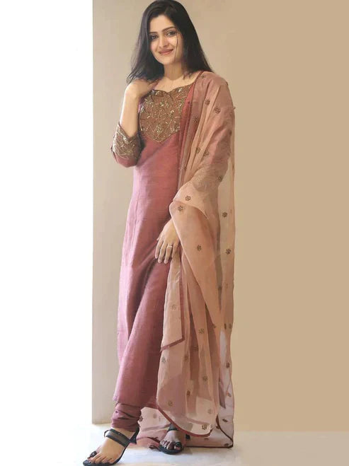 Women's Elegant Clothing's