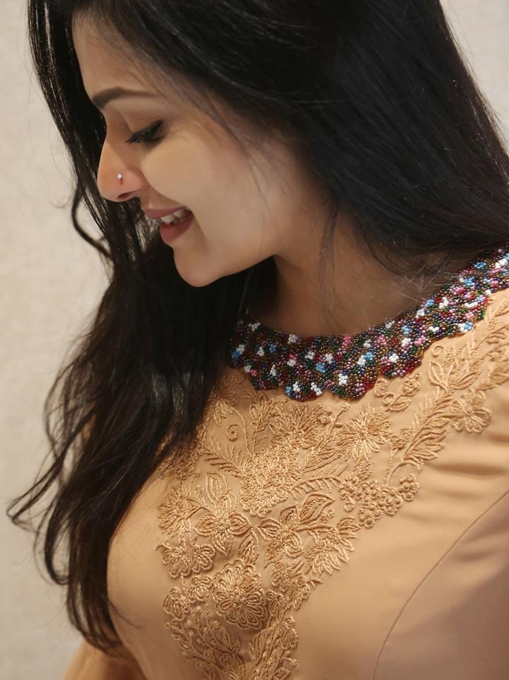 Women's Elegant Clothing's