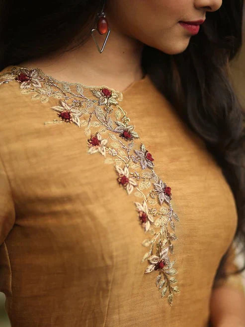 Women's Elegant Clothing's