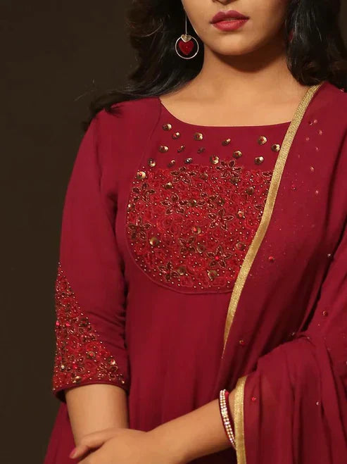 Women's Elegant Clothing's