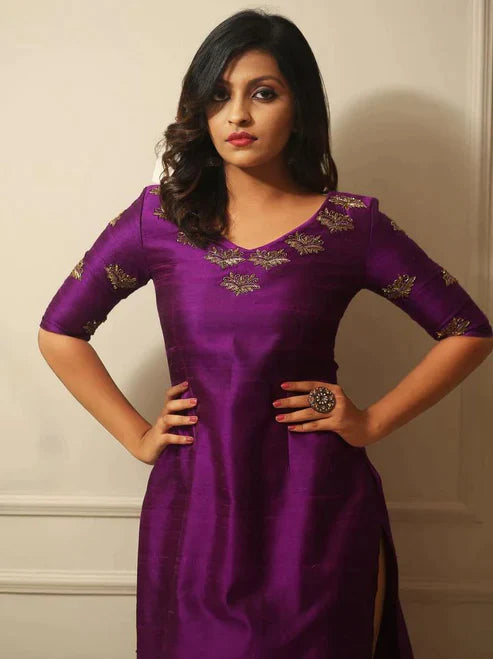 Women's Elegant Clothing's