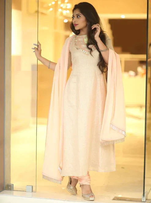Women's Elegant Clothing's