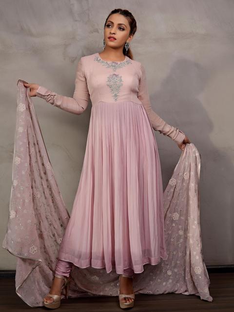 Women's Elegant Clothing's
