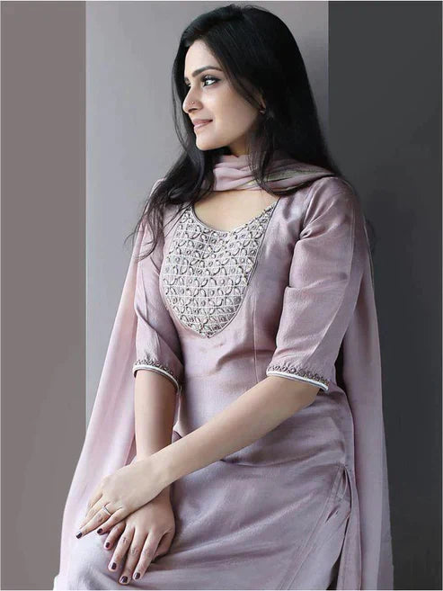 Women's Elegant Clothing's