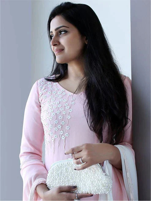 Women's Elegant Clothing's