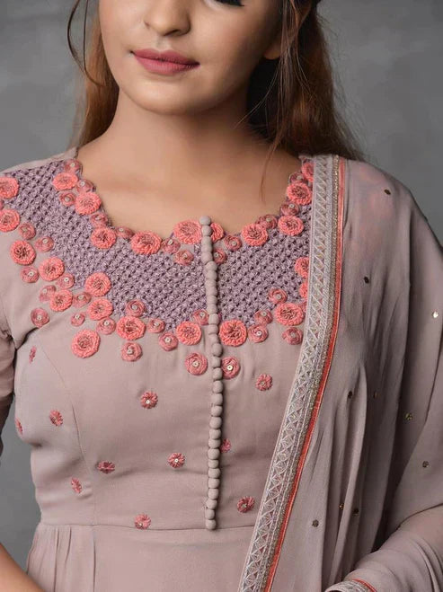 Women's Elegant Clothing's