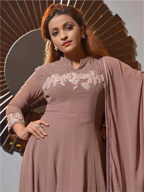 Women's Elegant Clothing's