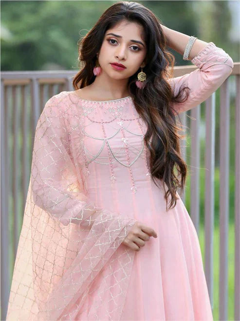 Women's Elegant Clothing's