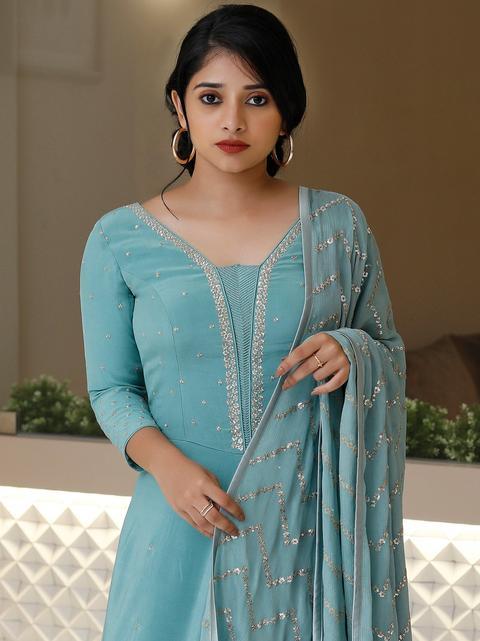 Women's Elegant Clothing's
