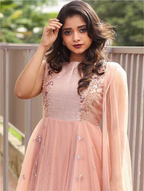 Women's Elegant Clothing's