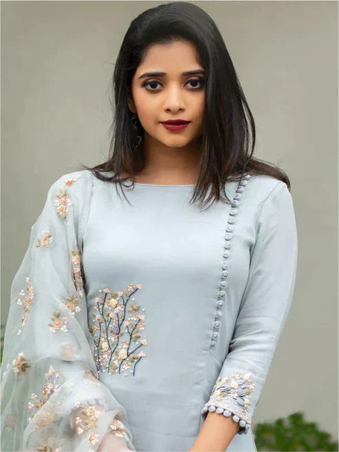 Women's Elegant Clothing's