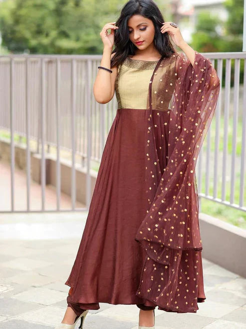 Women's Elegant Clothing's