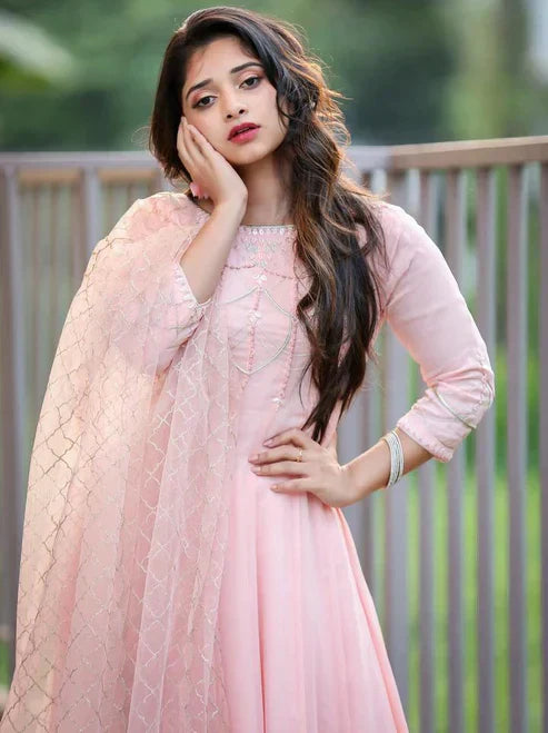 Women's Elegant Clothing's