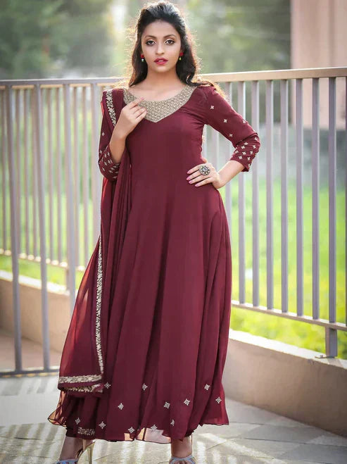 Women's Elegant Clothing's