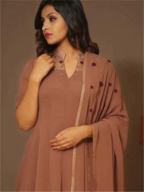 Women's Elegant Clothing's