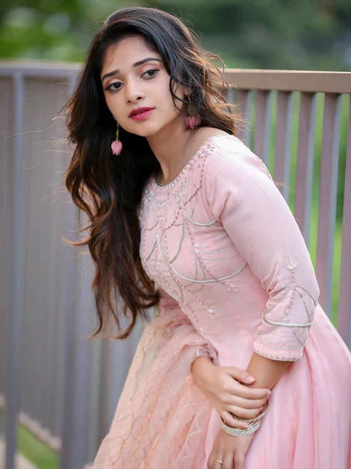 Women's Elegant Clothing's